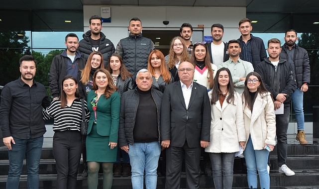 Başkan Deniz gençlerle buluştu