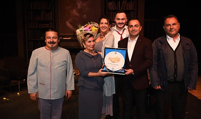 Biga'da tiyatro oyunu