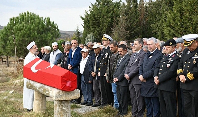 Dualarla uğurlandı