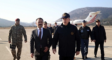 Bakan Akar Gökçeada'da