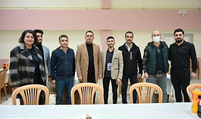 "Gelecek onların ellerinde şekillenecek"