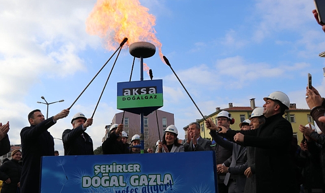 Gelibolu'da doğal gaz ateşi yandı