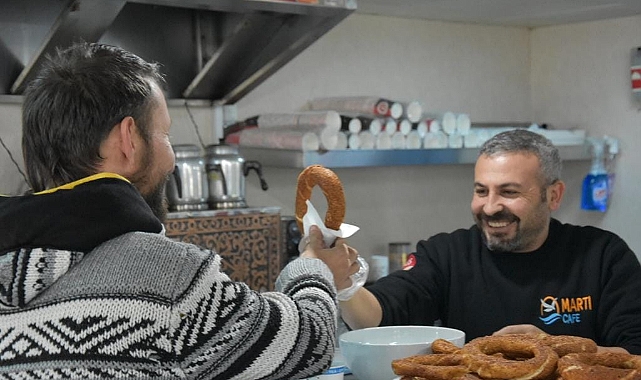 GESTAŞ'tan şoförlere 'çay ve simit' ikramı