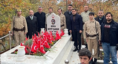 Seyit Onbaşı dualarla anıldı