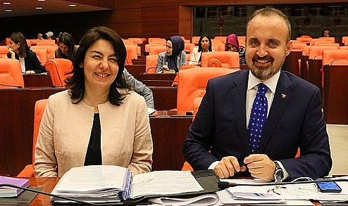 Turan ve İskenderoğlu'ndan yeni yıl mesajı