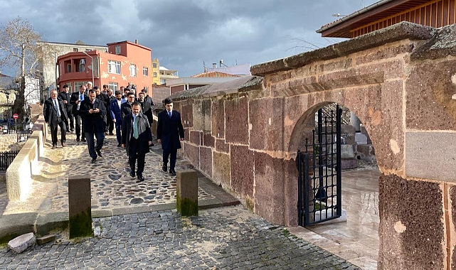 Vali Aktaş'a Bayramiç brifingi