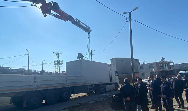 Çanakkale'den konteyner desteği