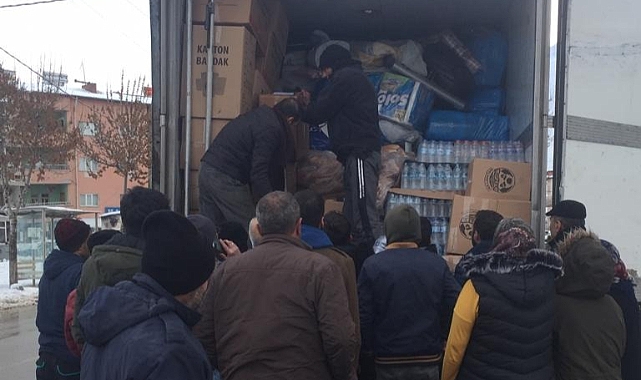 "İlk aracımız deprem bölgesine ulaştı"