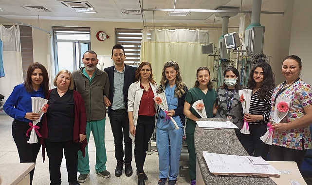 Ayvacık Devlet Hastanesinde kadınlar günü kutlandı