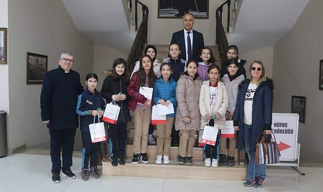 Öğrencilerden anlamlı bağış