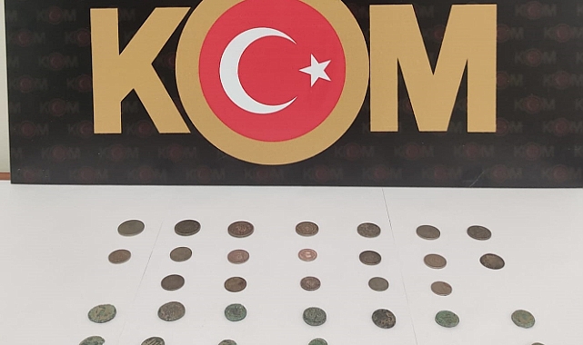 Tarihi eserlere el konuldu