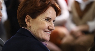 Akşener öğrenciler ile buluştu