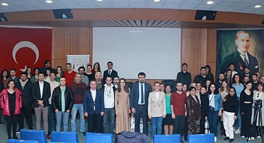 Avukatlar seminerde