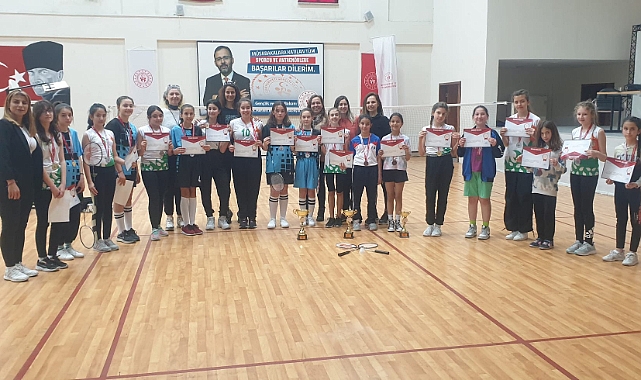 Badminton müsabakaları sona erdi
