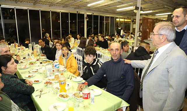 Başkan Özacar personelle iftarda buluştu