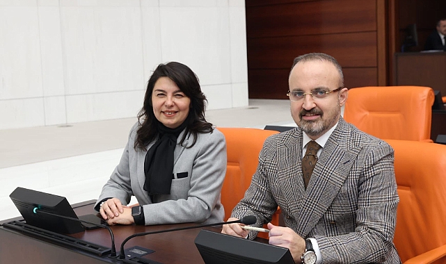 "Kadir Gecemiz Mübarek Olsun"