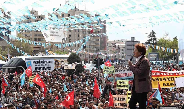Kayseri’de İyi Parti’ye büyük ilgi
