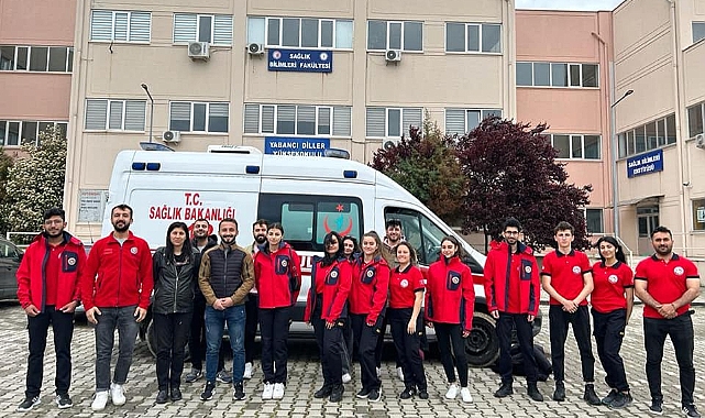 ÇOMÜ öğrencilerine ambulans eğitimi