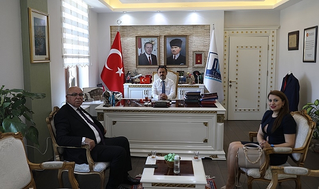 Başkan Deniz'den Vali Aktaş'a ziyaret