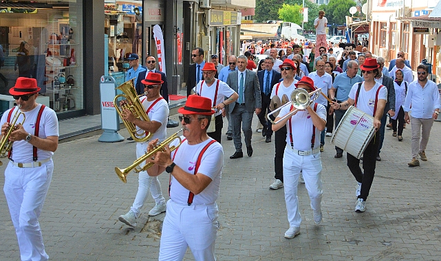 Lapseki'de Kiraz Festivali coşkusu