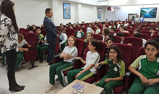 Vali Aktaş'tan öğrencilere önemli ders