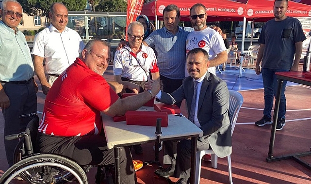 Çanakkale'de Bilek Güreşi etkinliği