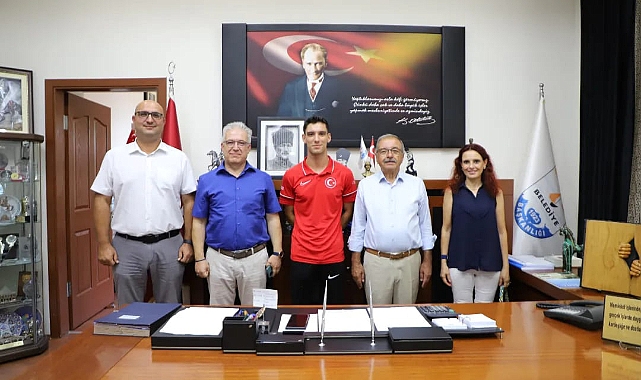 Özacar; "Gelibolulu sporcumuzun hep yanında olacağız"
