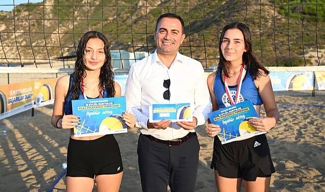 Plaj Voleybolu Turnuvası'nda sona gelindi