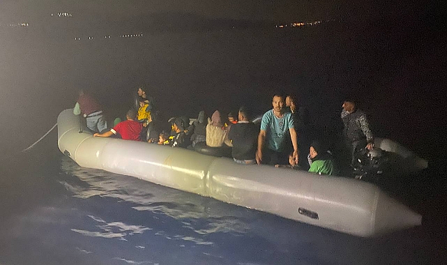 Ayvacık'ta 33 kaçak göçmen kurtarıldı