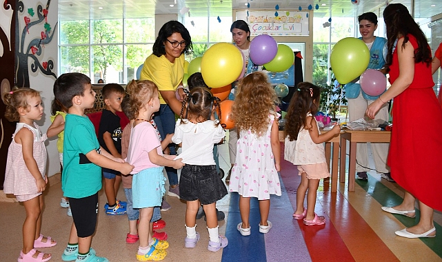ÇOMÜ Kreş'te miniklerin ilk gün heyecanı