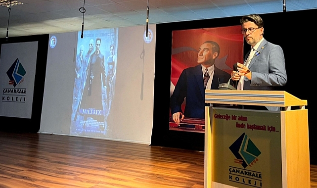 İlk ders ÇOMÜ Rektörü Erenoğlu'ndan