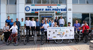 Kepez Belediyesi personeli mesaiye bisikletle geldi