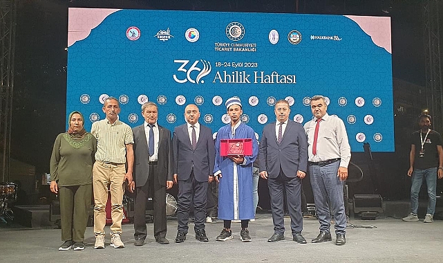 Yılın kalfası Levent Çakmak’a ödülü takdim edildi