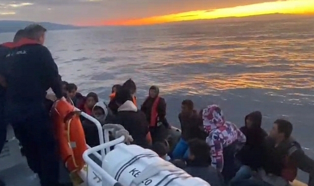 Ayvacık açıklarında 62 kaçak göçmen kurtarıldı