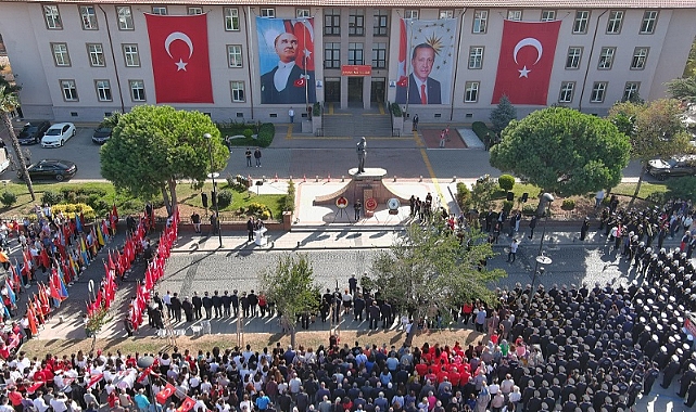 Cumhuriyetimiz 100 yaşında