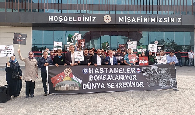 Sağlıkçılar, İsrail'i protesto etti