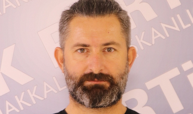Aydın; "Cumhuriyet Meydanı'ndaki düzenleme çalışmalarının yetiştirilememesi yerel yönetiminin bir ayıbıdır"