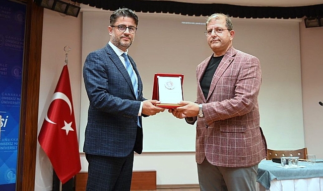 Çanakkale 1922 Kurtuluştan Cumhuriyete konferansı gerçekleştirildi