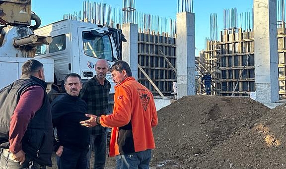 Vali Aktaş'tan okul incelemesi