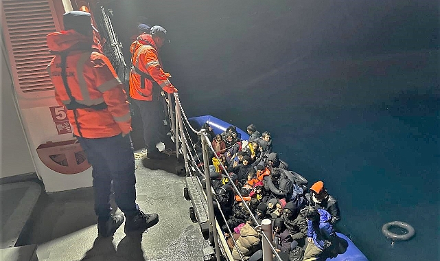 Ayvacık'ta 67 kaçak göçmen yakalandı