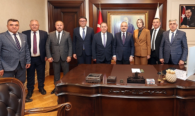 Bülent Turan, esnaf temsilcilerini ağırladı