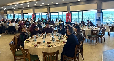 Vali Aktaş, engelli dostlarla buluştu