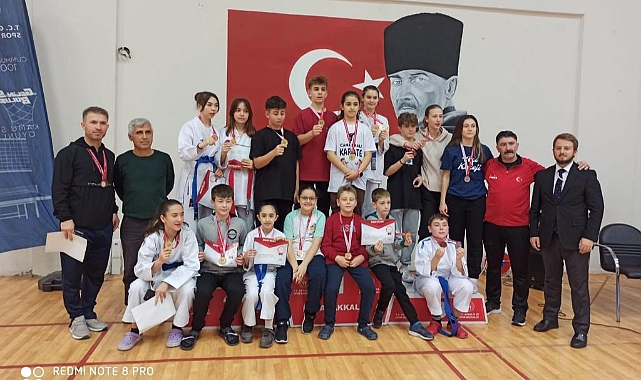 Karate Şampiyonası'nda 25 madalya kazandılar