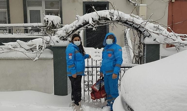 Lapseki'de hastalara şifa dağıtıyorlar