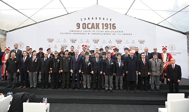 Seddülbahir Kalesi'nde tören düzenlendi