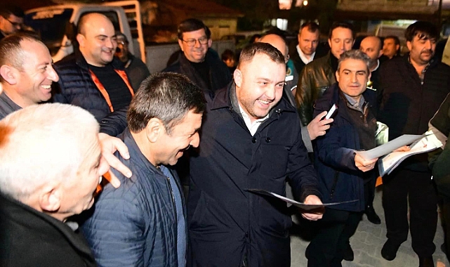 Ezine'de tapu coşkusu