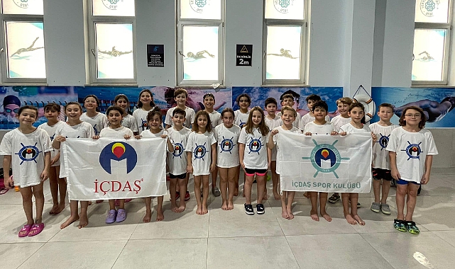 Yüzücüler kamp yaptı