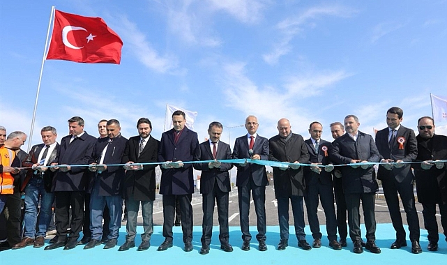 Balan Uraloğlu açılış törenine katıldı