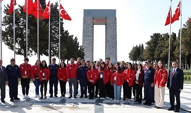 Gençler Şehitler Abidesi'nde buluştu!