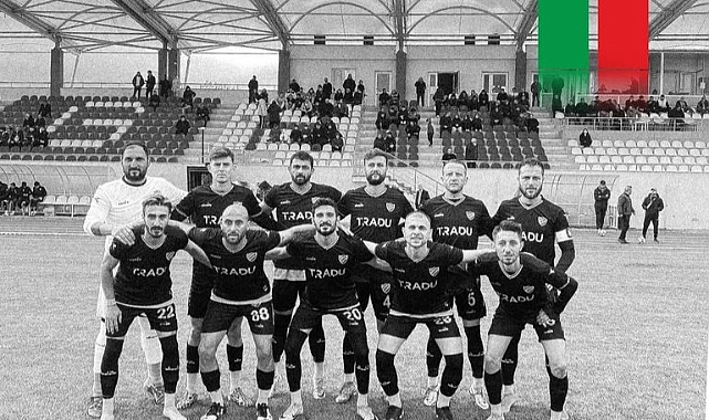 Lider Ezinespor deplasmanda kazandı